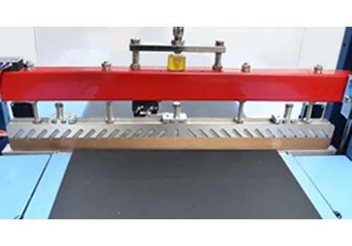 Teflon-Coated Sealing Blade